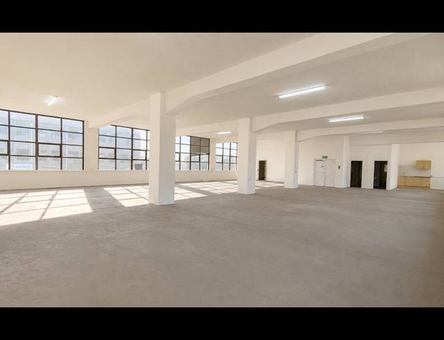 INDUSTRIAL PROPERTY TO RENT IN PAARDEN ISLAND